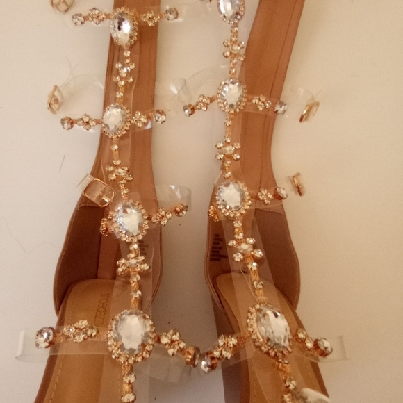 Shoe dazzle Tan Faux Leather Rhinestone Zip Gladiator 4 1/2" Wedge Heels sz 9 - Picture 6 of 16